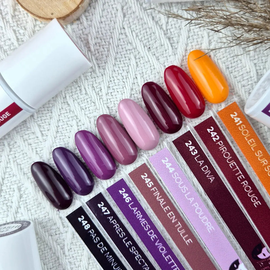 Yoshi Gel Polish Larmes de Violette 6 ml – 246
