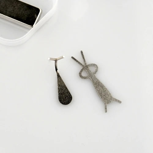 Yoshi Cat Eye Magnet- Heart & Rabbit